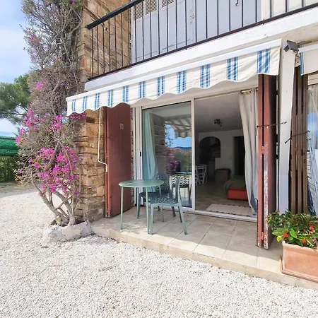 Studio Les Mimosas Yourhosthelper